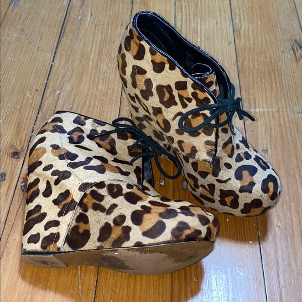 Steve Madden Annnie leopard wedges
